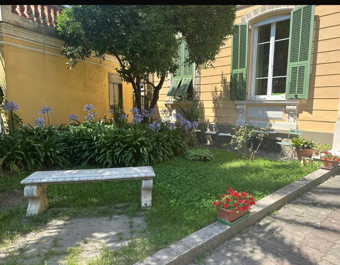 B&B Agapantus In Una Villa Dell'800 Dolceacqua Exteriér fotografie